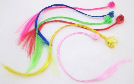 geflochtener Haarzopf mit Clip