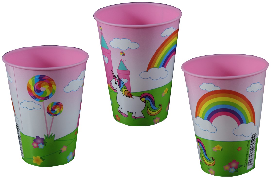Becher mit Einhornmotiv